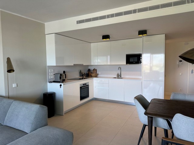 Apartamento con 3 Dormitorios  en La Cala de Mijas