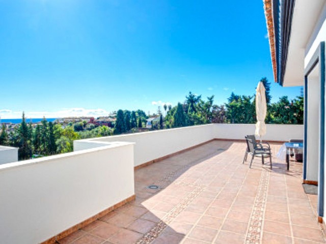 Villa avec 5 Chambres  à Marbella