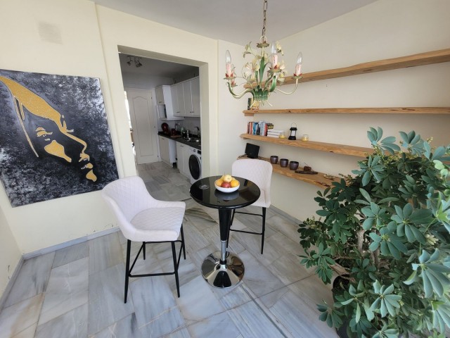 Apartamento con 2 Dormitorios  en Bel Air
