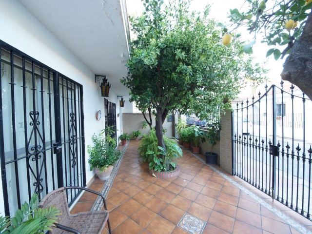 6 Schlafzimmer Reihenhaus in San Pedro de Alcántara