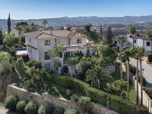 6 Bedrooms Villa in Mijas Golf