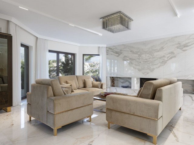 6 Bedrooms Villa in Mijas Golf