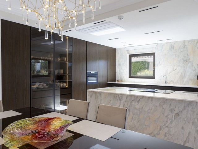 6 Makuuhuoneen Huvila Mijas Golf