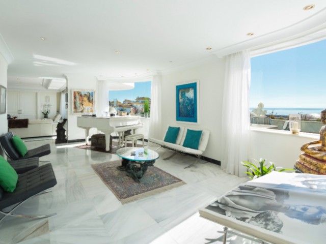 Penthouse in Puerto Banús