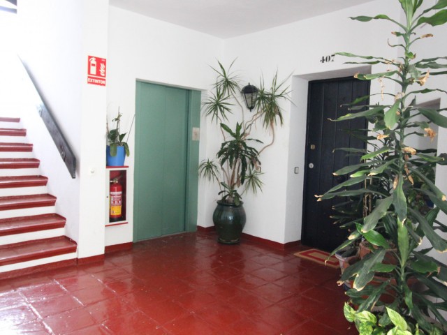 2 Makuuhuoneen Huoneisto Puerto Banús