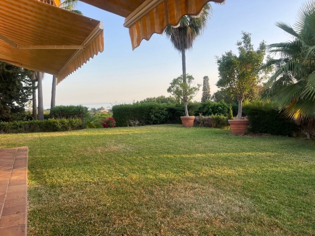 6 Sovrums Villa i Elviria