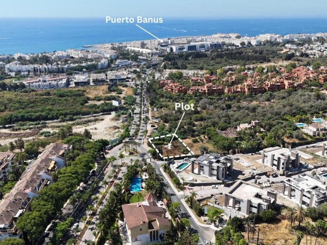  Tontti Puerto Banús