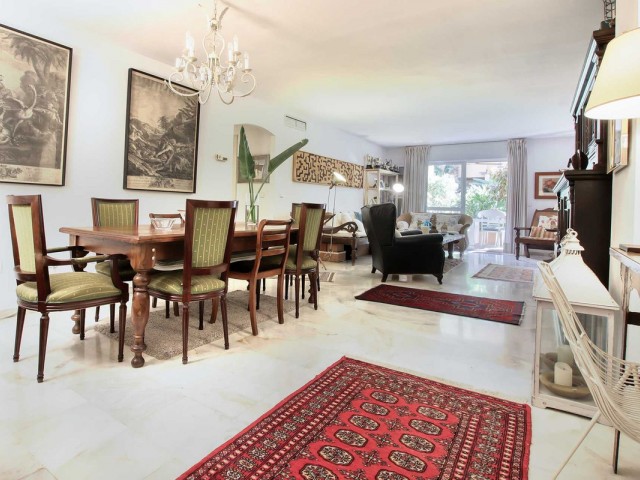 Appartement avec 2 Chambres  à The Golden Mile