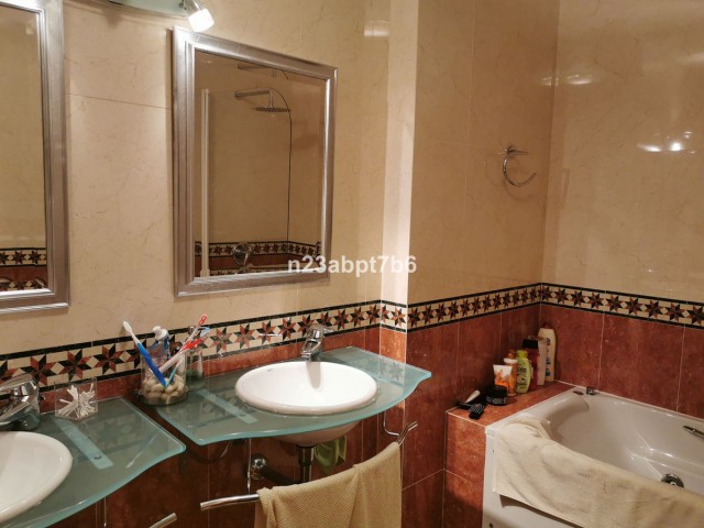 Appartement avec 3 Chambres  à Aloha