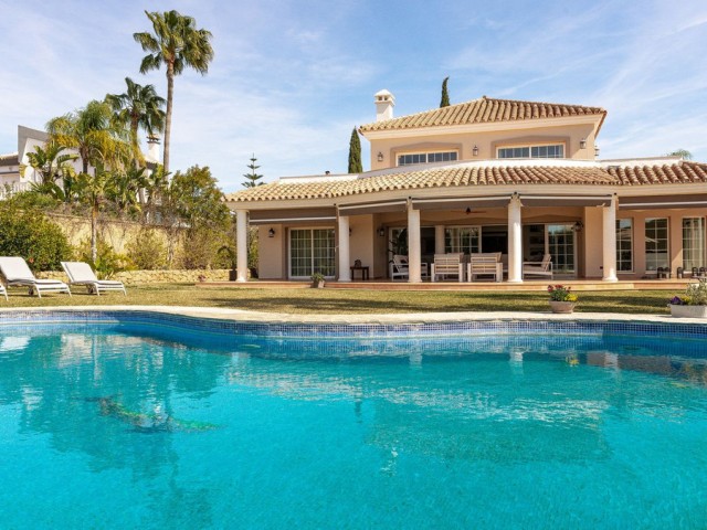 Villa avec 4 Chambres  à Mijas Golf