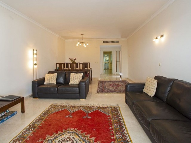 Apartment, La Quinta, R4891393