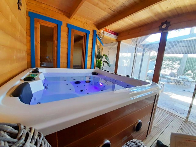 Villa, El Faro, R4891405