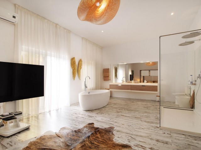 4 Soveroms Villa i Atalaya