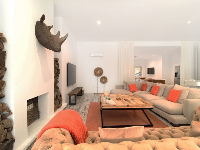 4 Soveroms Villa i Atalaya