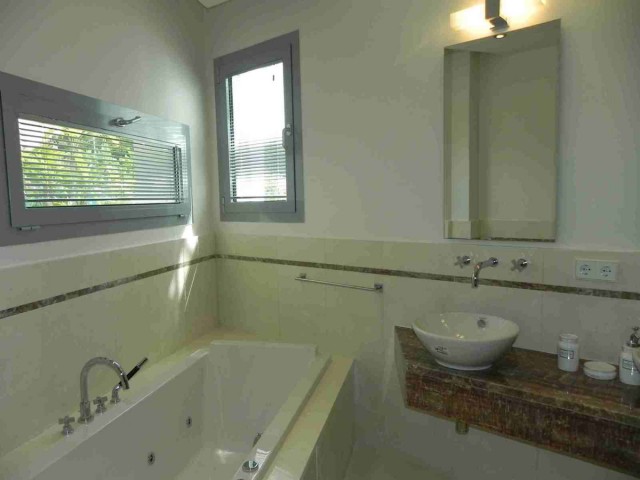 4 Soveroms Villa i Sierra Blanca