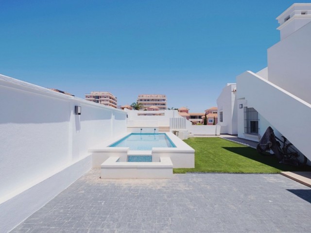 Villa, Manilva, R4766893