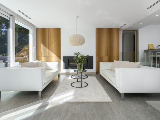 6 Slaapkamer Villa in Nueva Andalucía