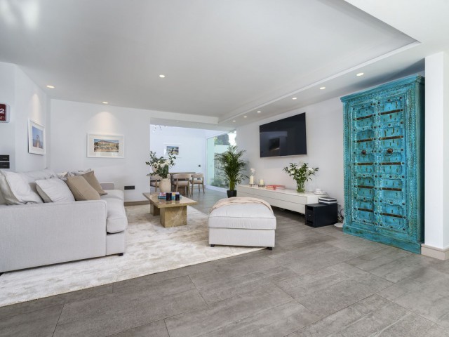 6 Slaapkamer Villa in Nueva Andalucía