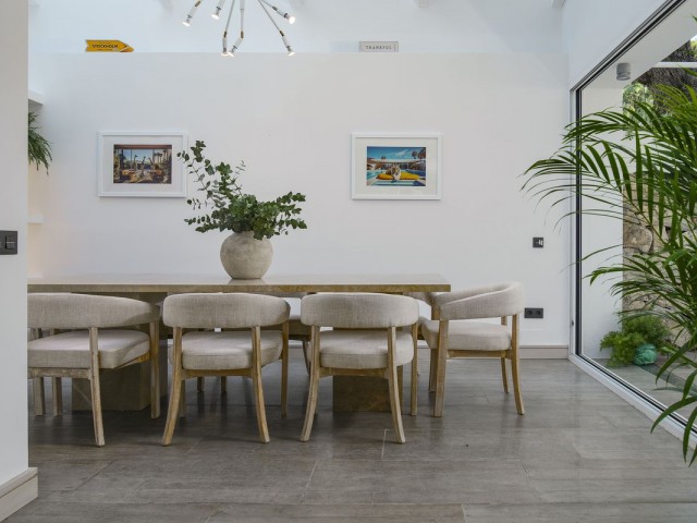 6 Slaapkamer Villa in Nueva Andalucía