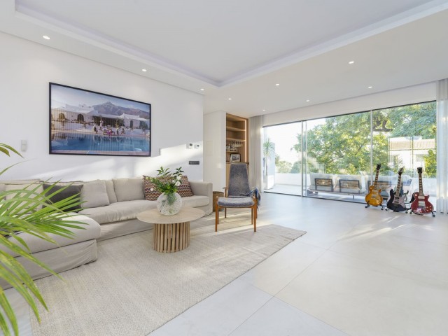 6 Slaapkamer Villa in Nueva Andalucía