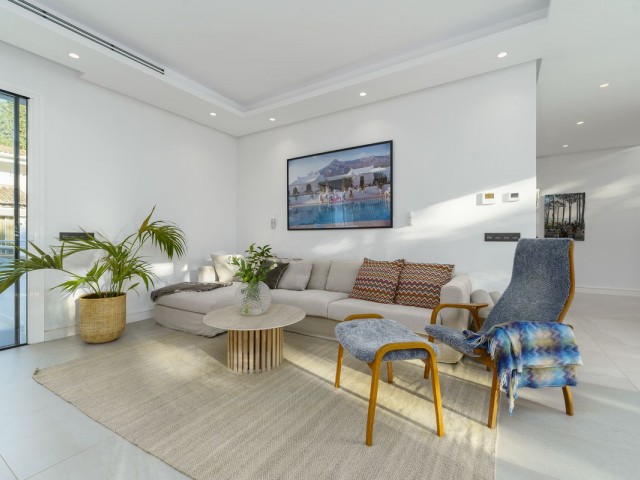 6 Slaapkamer Villa in Nueva Andalucía