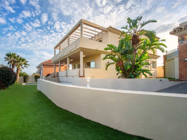 7 Sovrums Villa i Benalmadena Pueblo