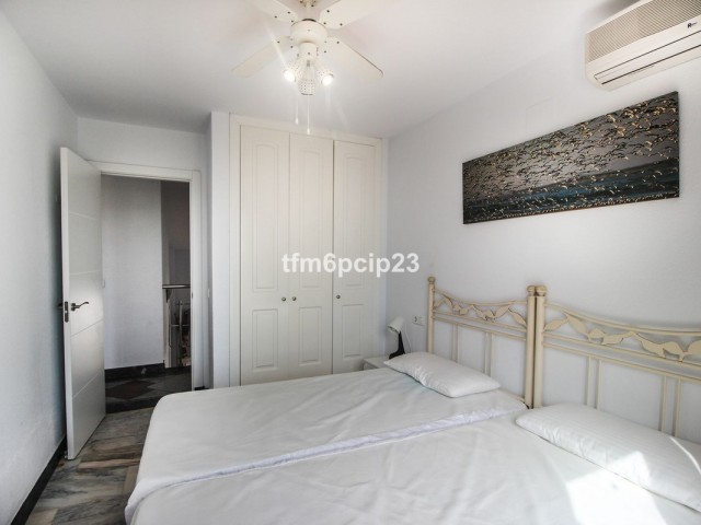 5 Slaapkamer Rijtjeshuis in La Duquesa