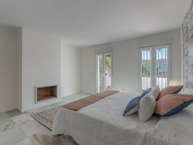 3 Slaapkamer Rijtjeshuis in Puerto Banús