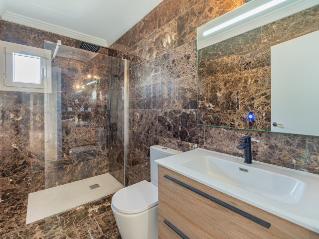 3 Slaapkamer Rijtjeshuis in Puerto Banús
