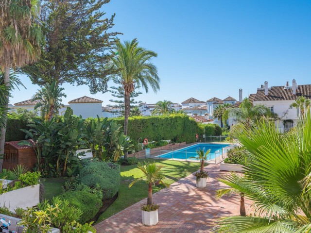 3 Slaapkamer Rijtjeshuis in Puerto Banús