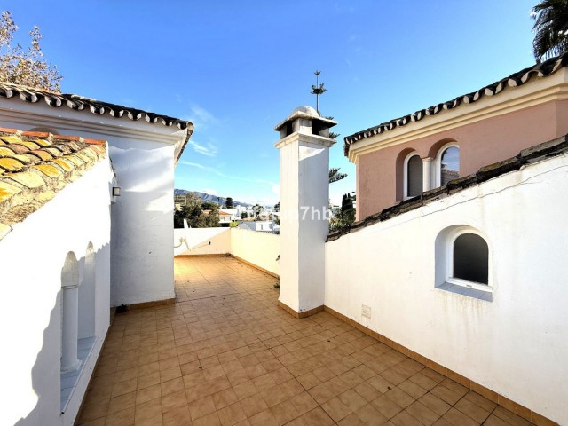 6 Slaapkamer Rijtjeshuis in Puerto Banús
