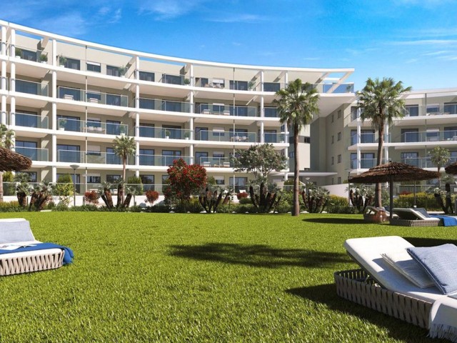 Ático con 2 Dormitorios  en Manilva