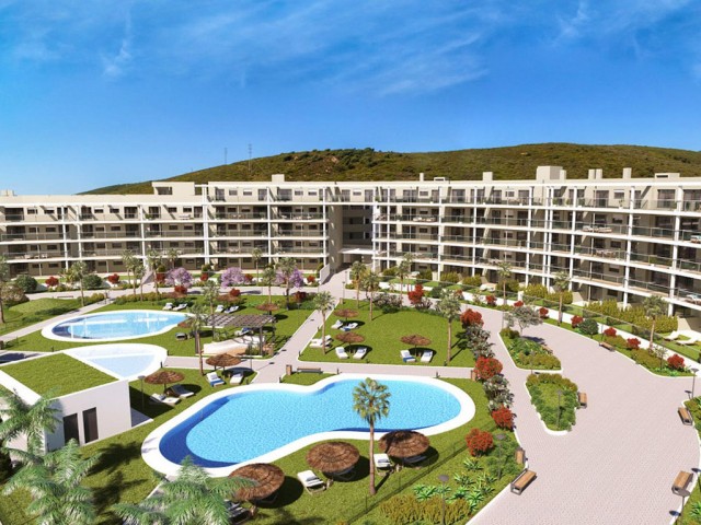 Ático con 2 Dormitorios  en Manilva