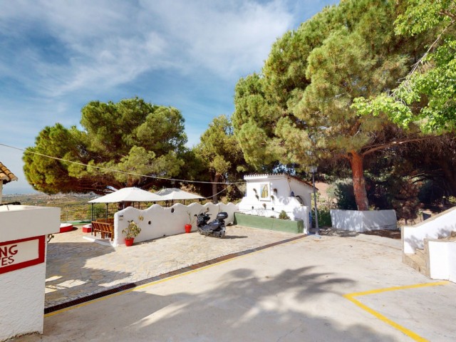 20 Bedrooms Villa in Arenas