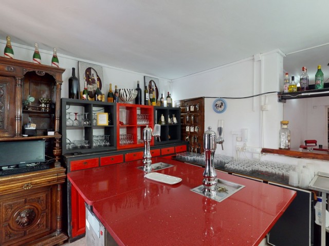 20 Bedrooms Villa in Arenas