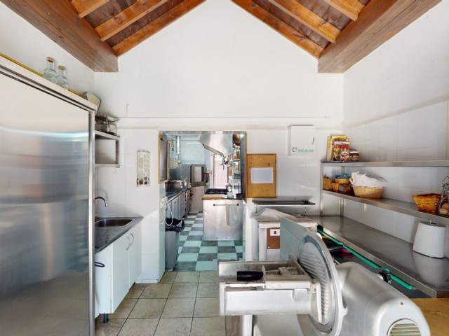 20 Bedrooms Villa in Arenas