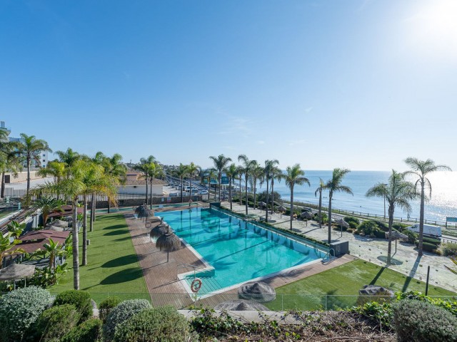 Apartment, El Faro, R4892857