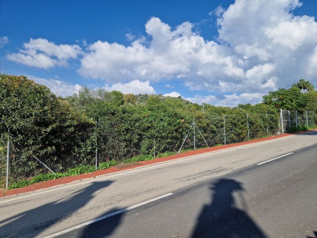  Tomt i Nueva Andalucía