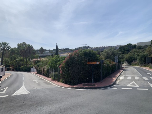  Tomt i Nueva Andalucía