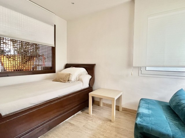 Ático con 2 Dormitorios  en Río Real