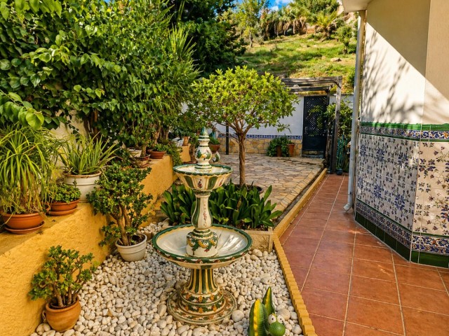 Maison mitoyenne avec 4 Chambres  à Las Lagunas