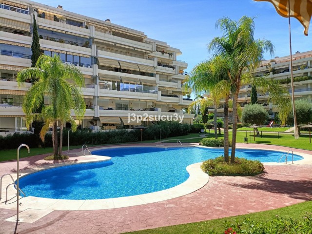 Apartment, Guadalmina Alta, R4869067