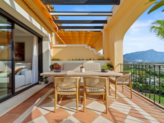 Penthouse avec 3 Chambres  à Benahavís