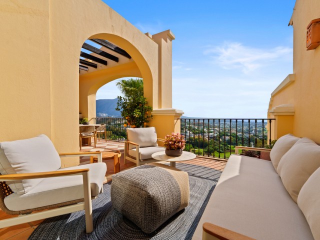 Penthouse avec 3 Chambres  à Benahavís