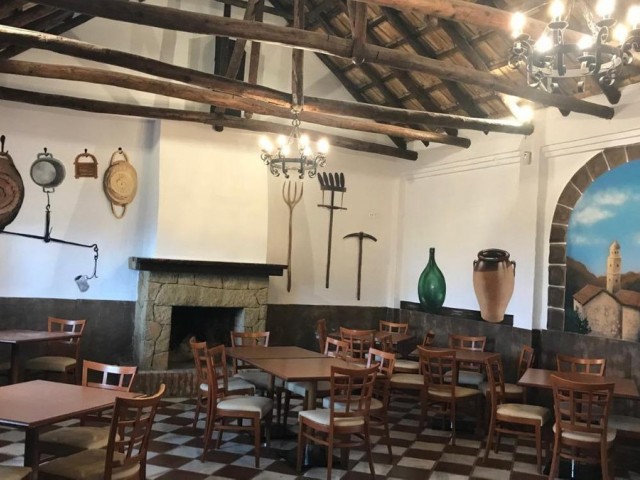 1 Bedrooms Villa in Selwo