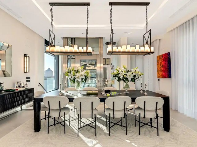 5 Bedrooms Villa in The Golden Mile
