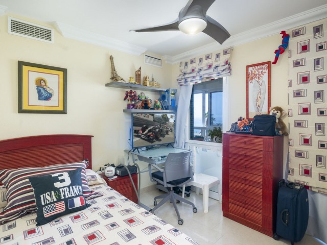 4 Schlafzimmer Apartment in Torremolinos