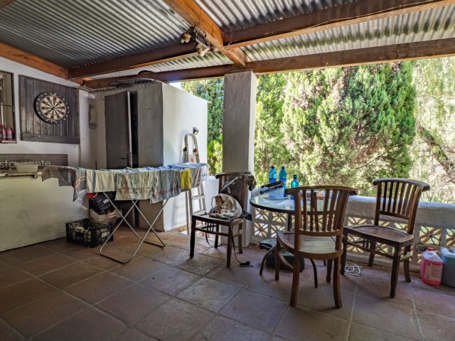 Kommerziell in Casares