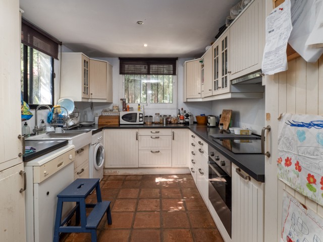 Kommerziell in Casares