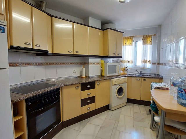 Apartment, Fuengirola, R4095556